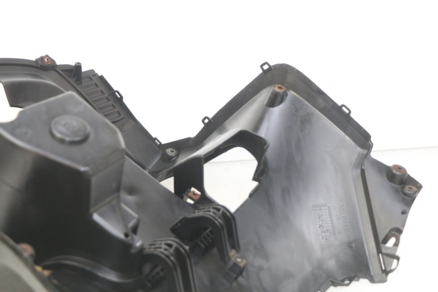 photo de INNER APRON YAMAHA XMAX X-MAX 125 (2006 - 2009)