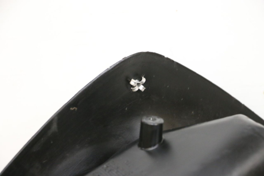 photo de INNER FAIRING PIAGGIO ZIP 2T 50 (2009 - 2019) - Technical close-up