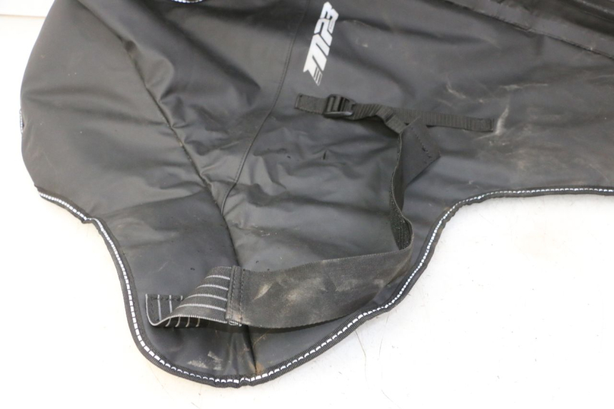 photo de LEG COVER PIAGGIO MP3 HPE 310 (2024 - 2025)