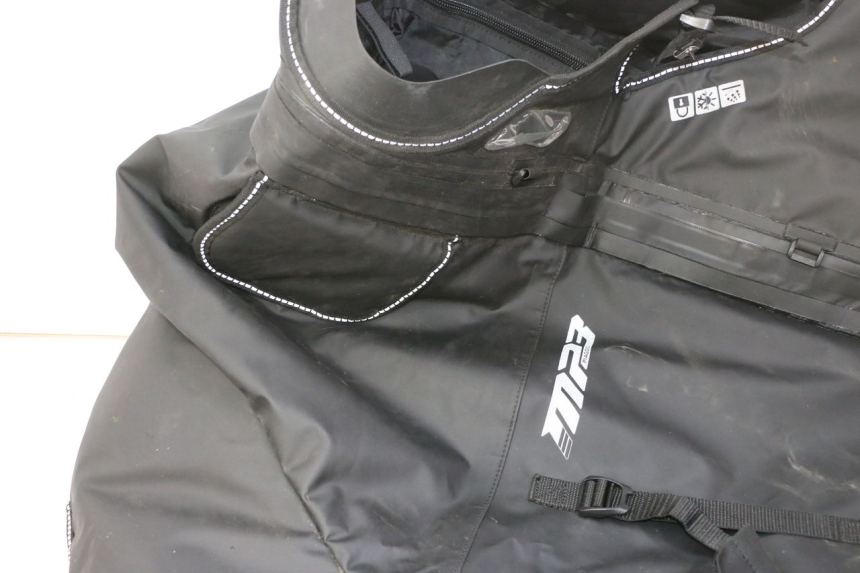 photo de LEG COVER PIAGGIO MP3 HPE 310 (2024 - 2025)