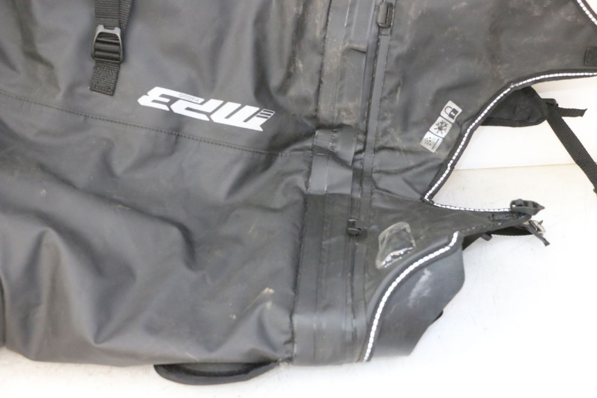 photo de LEG COVER PIAGGIO MP3 HPE 310 (2024 - 2025)