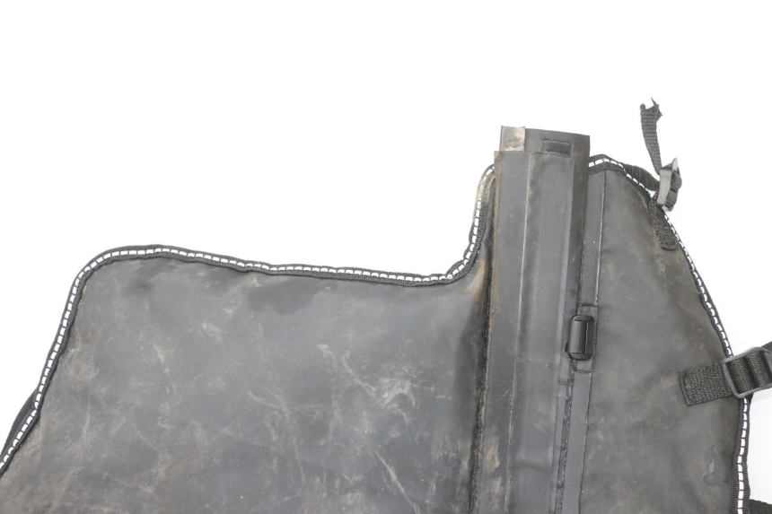 photo de LEG COVER PIAGGIO MP3 HPE 310 (2024 - 2025)