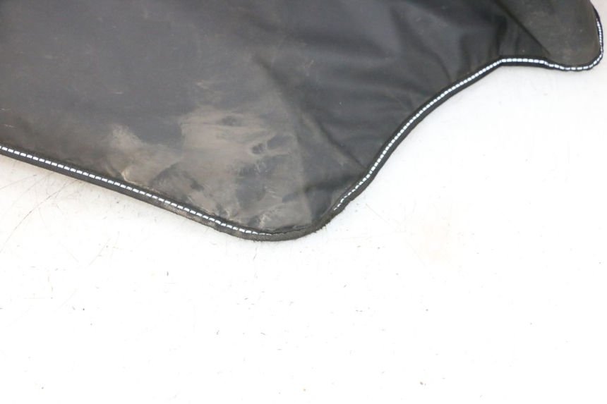 photo de LEG COVER PIAGGIO MP3 HPE 300 (2019 - 2026) - Component detail