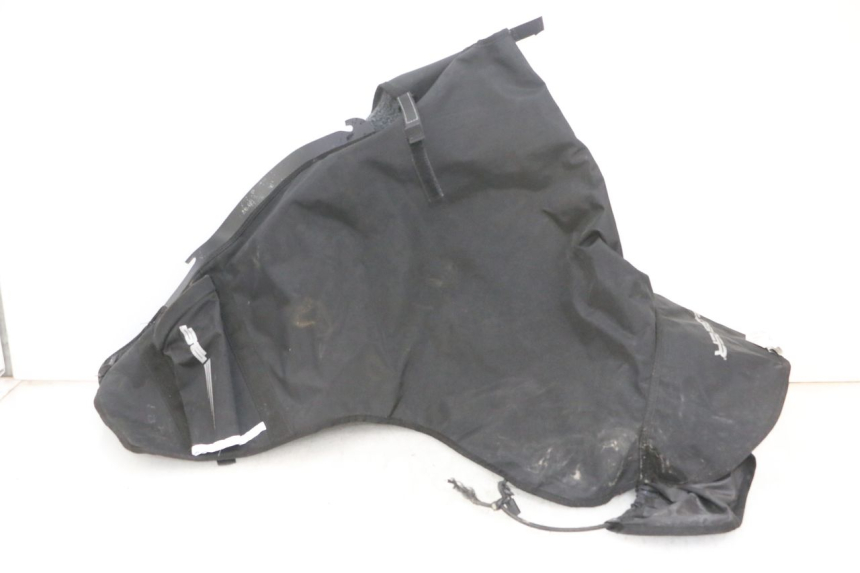 photo de LEG COVER PIAGGIO ZIP 4T 50 (2018 - 2020) - Detailed visual inspection