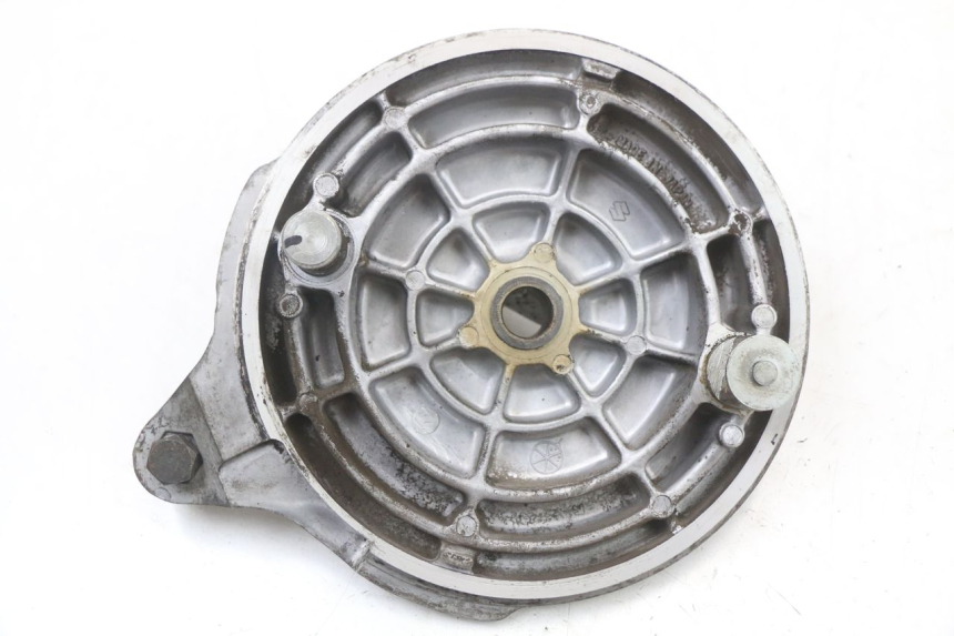 photo de REAR BRAKE DRUM SUZUKI GSX E 250 (1982 - 1983)