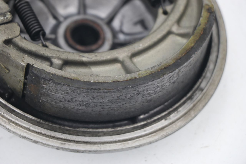 photo de REAR BRAKE DRUM KYMCO PULSAR 125 (2008 - 2015)