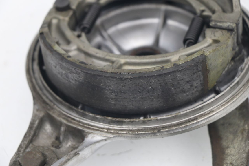 photo de REAR BRAKE DRUM KYMCO PULSAR 125 (2008 - 2015)