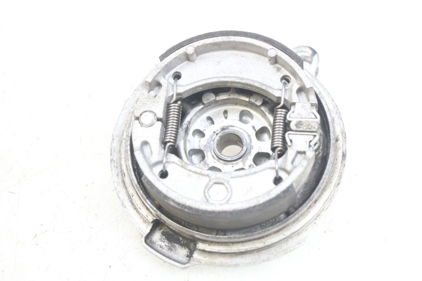 photo de REAR BRAKE DRUM YAMAHA TTR 125 (2000 - 2020)