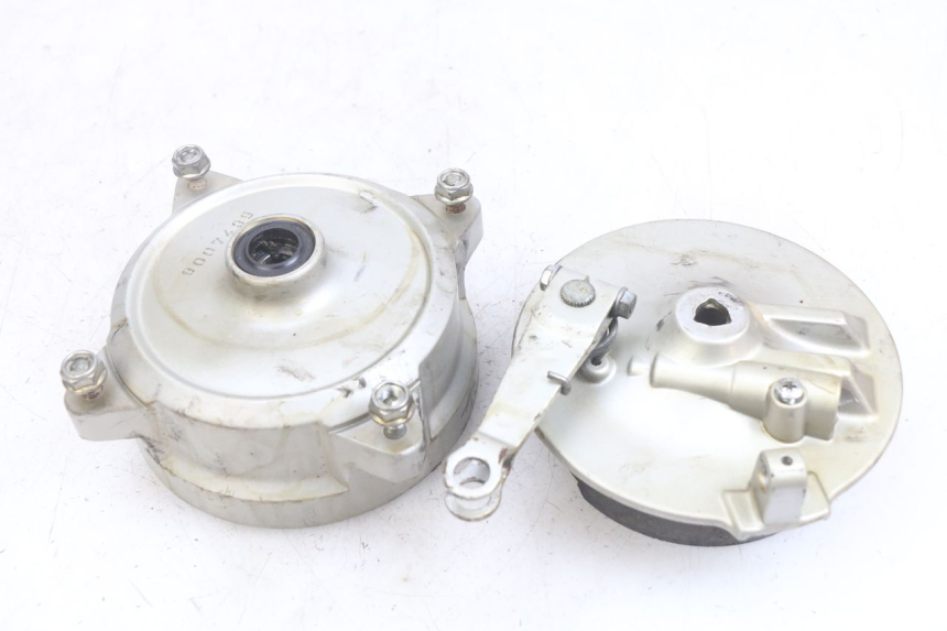 photo de FRONT DRUM HONDA SCV LEAD 100 (2003 - 2007)