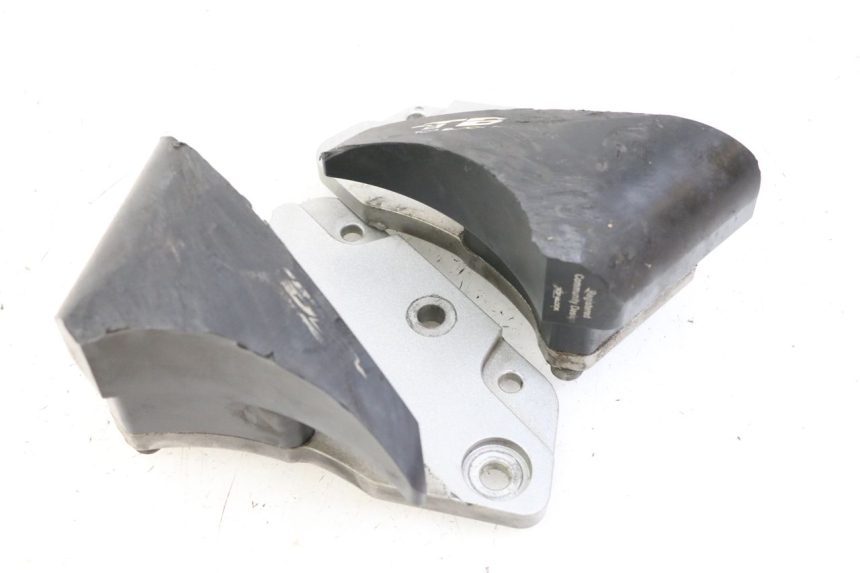 photo de ENGINE SLIDER YAMAHA XJ6 600 (2008 - 2016)