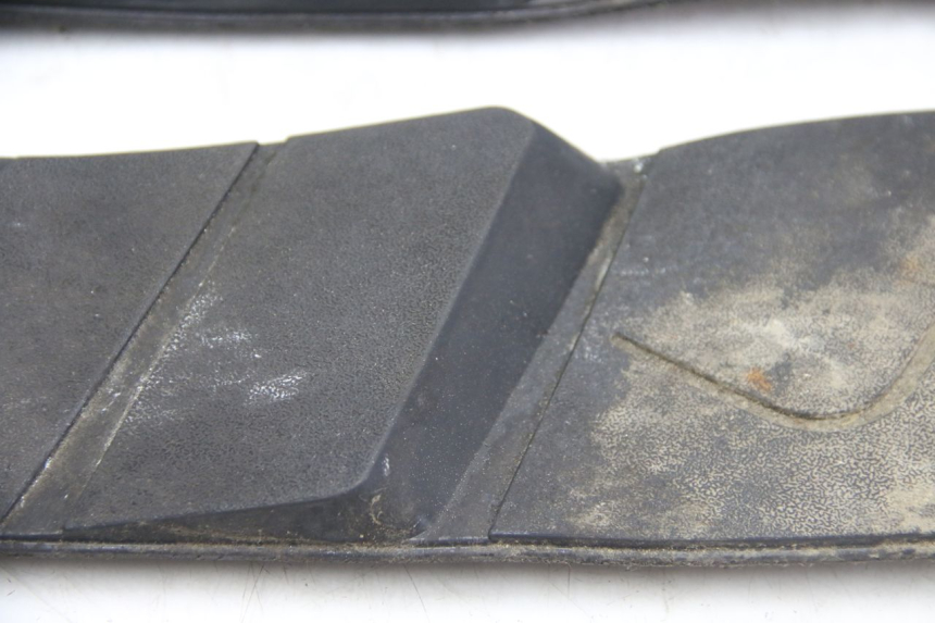 photo de FOOTBOARD MAT APRILIA ATLANTIC 500 (2002 - 2003)