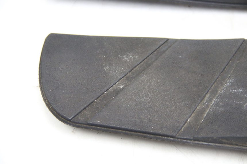 photo de FOOTBOARD MAT APRILIA ATLANTIC 500 (2002 - 2003)