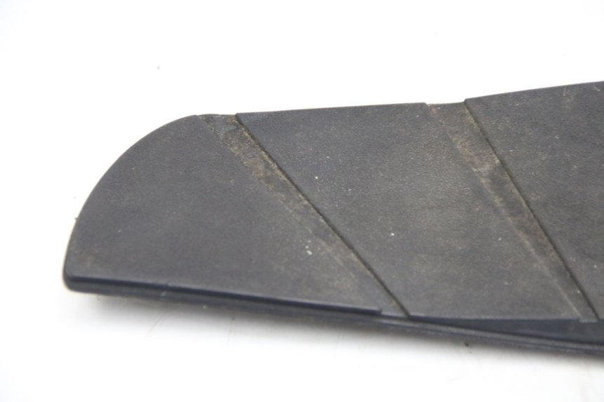 photo de FOOTBOARD MAT APRILIA ATLANTIC 500 (2002 - 2003)