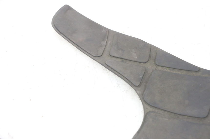 photo de FLOOR PANEL RUBBER KYMCO GRAND DINK 125 (2002 - 2007)