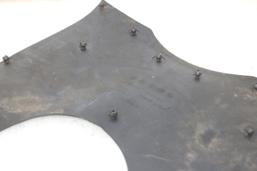 photo de FLOOR PANEL RUBBER KYMCO GRAND DINK 125 (2002 - 2007)