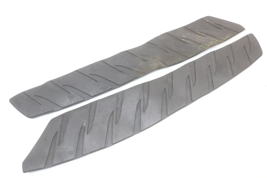 photo de FLOOR PANEL RUBBER HONDA FJS SILVER WING SILVERWING 400 (2005 - 2008)