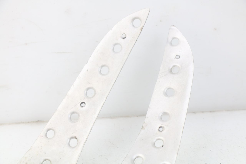 photo de FLOOR PANEL RUBBER JONWAY GTX 2T 50 (2014 - 2020)