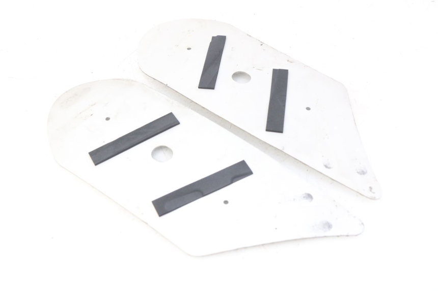 photo de FOOTBOARD MAT PEUGEOT KISBEE 4T 50 (2018 - 2022)