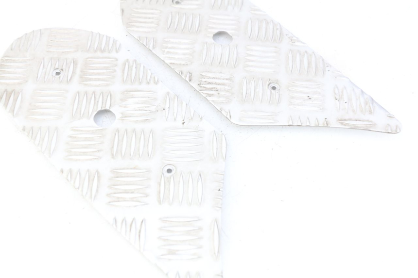 photo de FOOTBOARD MAT PEUGEOT KISBEE 4T 50 (2018 - 2022)