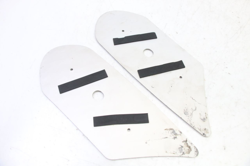 photo de FOOTBOARD MAT PEUGEOT KISBEE 4T 50 (2018 - 2022)