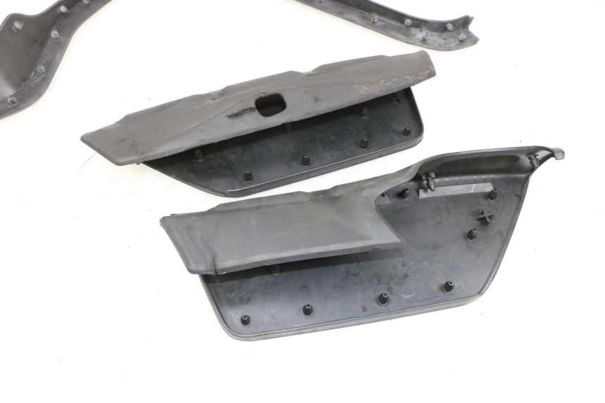 photo de FLOOR PANEL RUBBER YAMAHA NEO'S CORE 1 (2022 - 2026) - Markings and original references