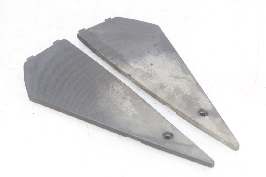 photo de FOOTBOARD MAT PIAGGIO NEW TYPHOON 50 (2010 - 2017)