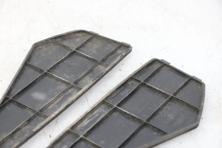 photo de FOOTBOARD MAT PIAGGIO NEW TYPHOON 50 (2010 - 2017)