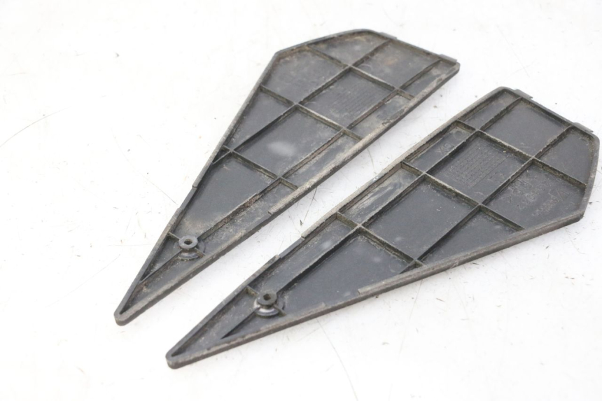 photo de FOOTBOARD MAT PIAGGIO NEW TYPHOON 50 (2010 - 2017)