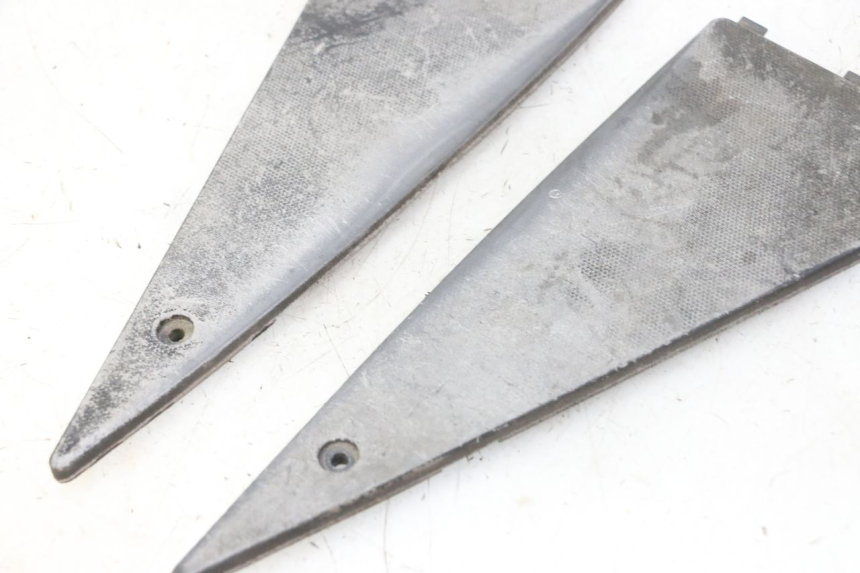 photo de FOOTBOARD MAT PIAGGIO NEW TYPHOON 50 (2010 - 2017)