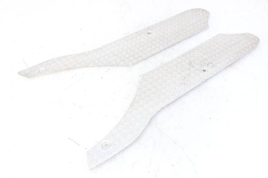 photo de FLOOR PANEL RUBBER PIAGGIO NRG POWER PUREJET 50 (2018 - 2021)