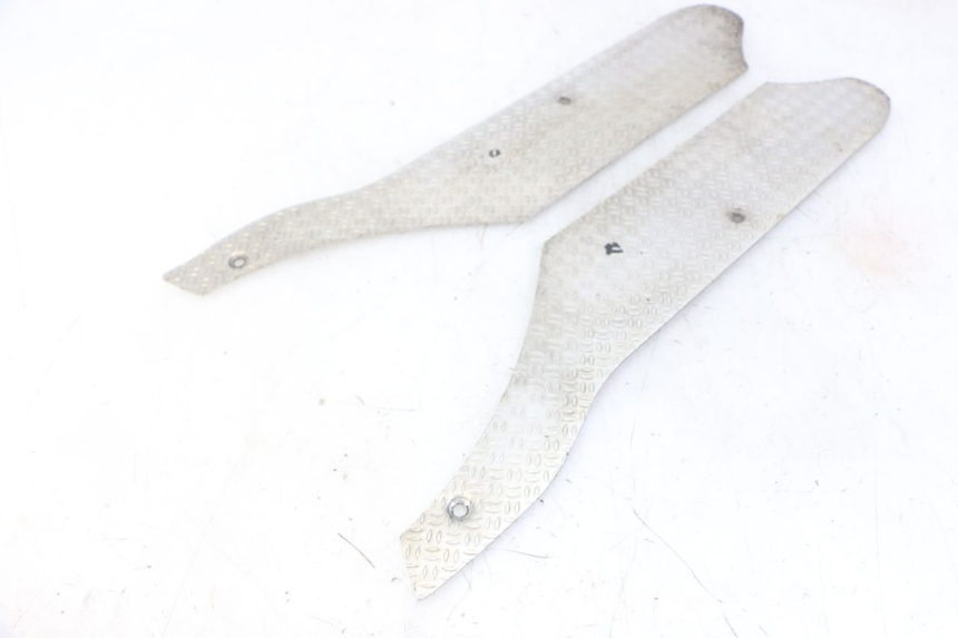 photo de FLOOR PANEL RUBBER PIAGGIO NRG POWER PUREJET 50 (2018 - 2021)