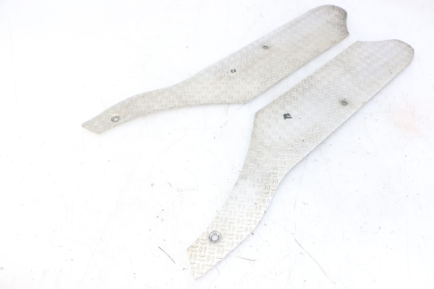 photo de FLOOR PANEL RUBBER PIAGGIO NRG POWER PUREJET 50 (2018 - 2021)
