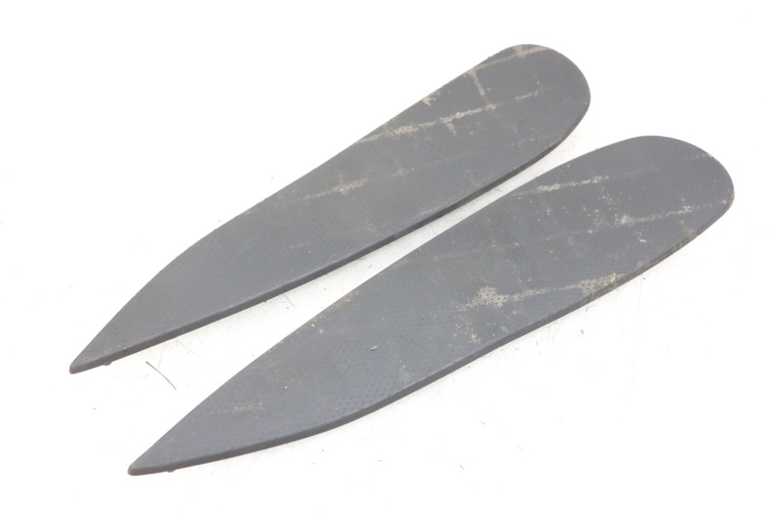 photo de FLOOR PANEL RUBBER PEUGEOT GEOPOLIS RS 125 (2007 - 2009)