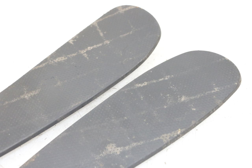 photo de FLOOR PANEL RUBBER PEUGEOT GEOPOLIS RS 125 (2007 - 2009)