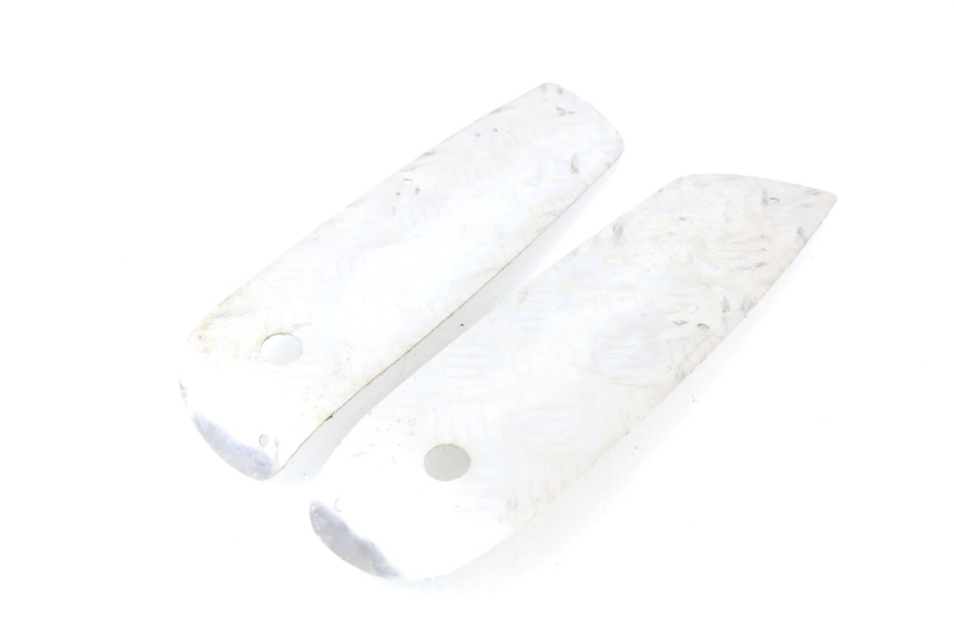 photo de FLOOR PANEL RUBBER PEUGEOT JET FORCE CARBU 50 (2003 - 2016)
