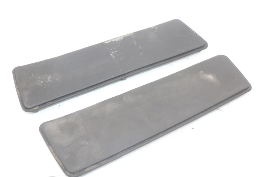 photo de FOOTBOARD MAT PEUGEOT SATELIS 125 (2010 - 2012)