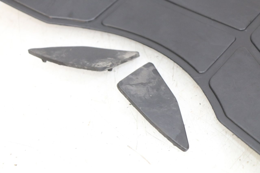 photo de FOOTBOARD MAT PEUGEOT SV 125 (1991 - 1994)