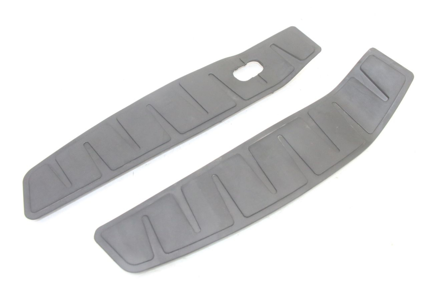 photo de FOOTBOARD MAT PIAGGIO MP3 500 (2014 - 2016)