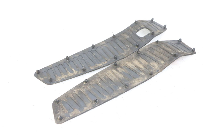 photo de FOOTBOARD MAT PIAGGIO MP3 LT 400 (2007 - 2012)