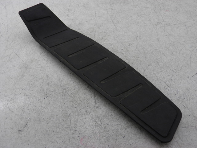 photo de FOOTBOARD MAT PIAGGIO MP3 LT 300 (2010 - 2016)