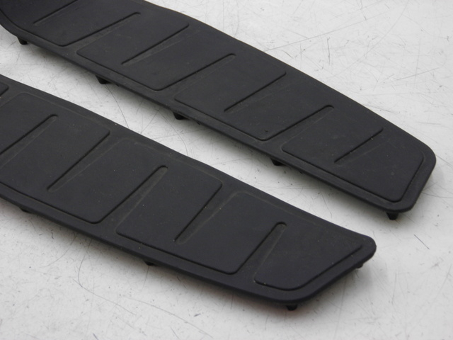 photo de FLOOR PANEL RUBBER PIAGGIO MP3 RL 125 (2006 - 2014)