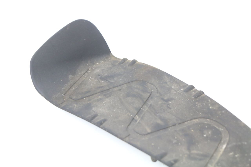 photo de FLOOR PANEL RUBBER PIAGGIO SKIPPER 125 (2000 - 2004)