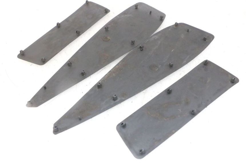 photo de FLOOR PANEL RUBBER PEUGEOT SATELIS 125 (2013 - 2018)