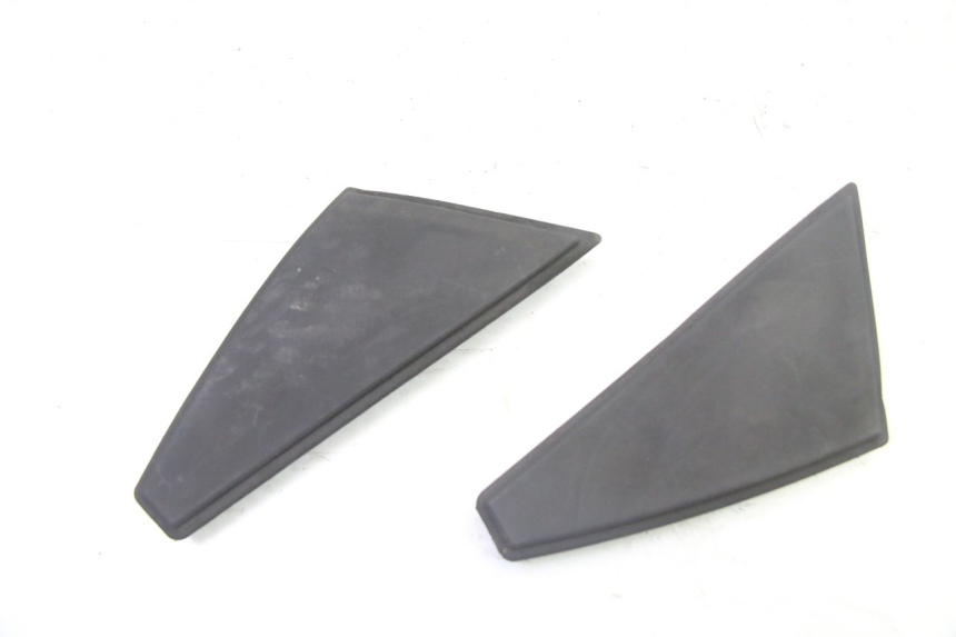 photo de FLOOR PANEL RUBBER PEUGEOT SATELIS 250 (2006 - 2012)