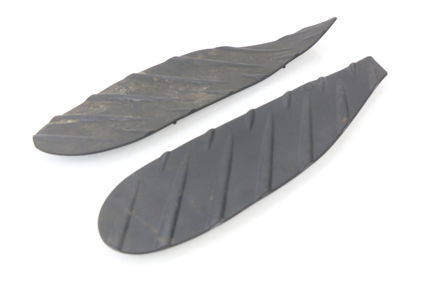 photo de FLOOR PANEL RUBBER APRILIA SR CARB LC 2T 50 (2004 - 2012)