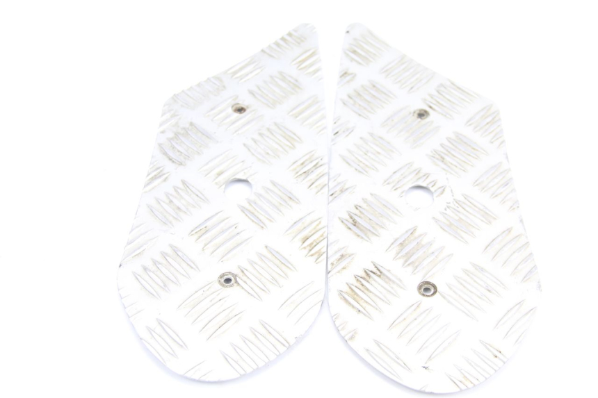 photo de FLOOR PANEL RUBBER PEUGEOT STREETZONE 2T 50 (2014 - 2019)