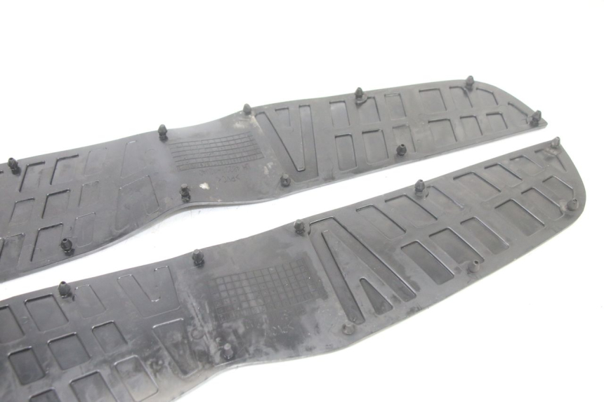 photo de FLOOR PANEL RUBBER SUZUKI BURGMAN 125 (2015 - 2017)