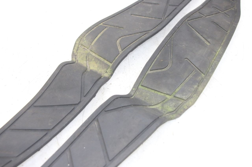 photo de FLOOR PANEL RUBBER KYMCO X-CITING XCITING 400 (2014 - 2018)