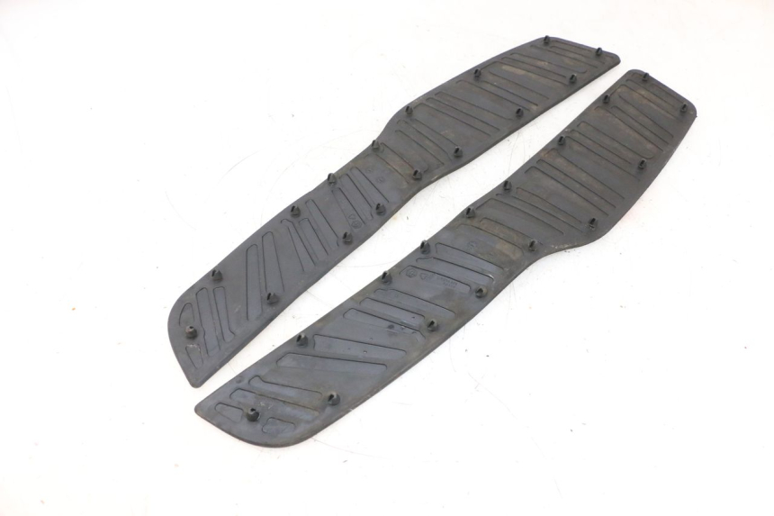 photo de FLOOR PANEL RUBBER PIAGGIO X8 125 (2004 - 2007) - Product overview