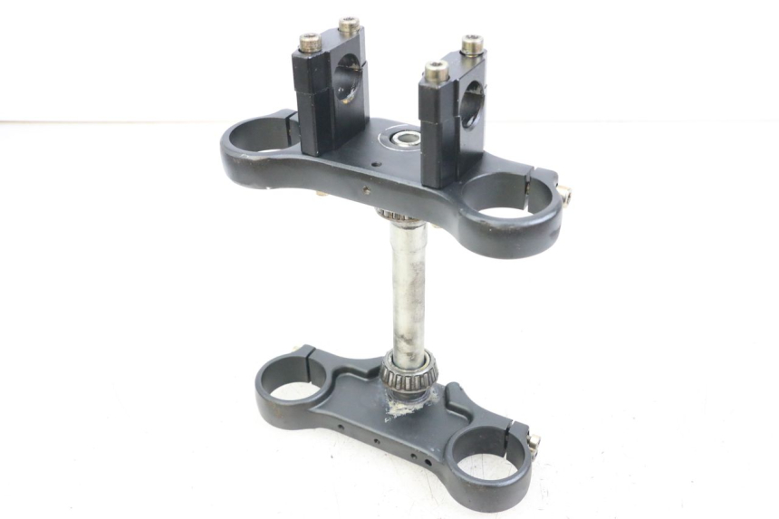 photo de YOKES FORK APOLLO RFZ 140